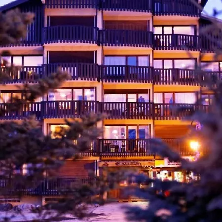 Apartment Confort 3 Pieces Skis Aux Pieds, Balcon, 6 Personnes - En Oisans - Fr-1-297-27 *